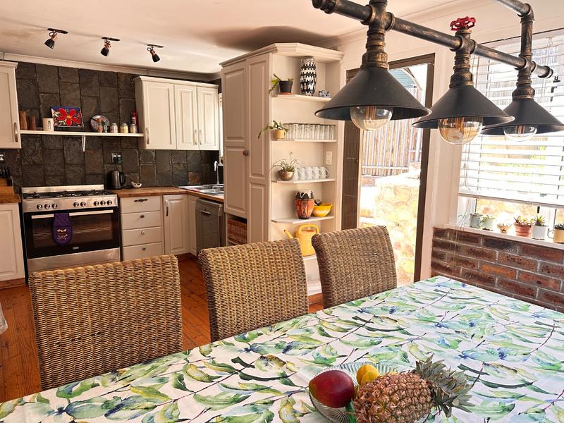 3 Bedroom Property for Sale in Glencairn Heights Western Cape